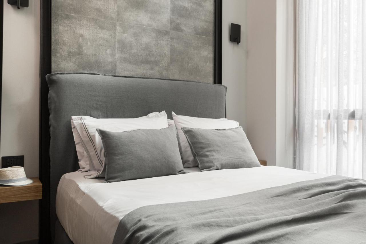 11 Enteka Acropolis Suites أثينا المظهر الخارجي الصورة