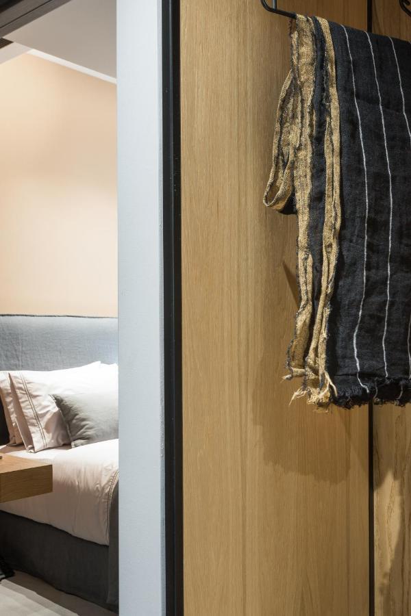 11 Enteka Acropolis Suites أثينا المظهر الخارجي الصورة