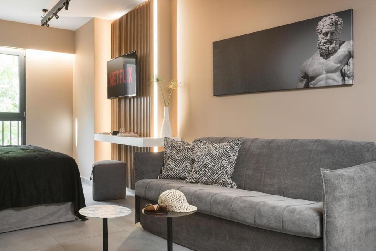 11 Enteka Acropolis Suites أثينا المظهر الخارجي الصورة
